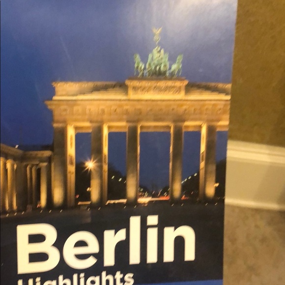 Meet your Posher, Roxana - Picture 1 of 1